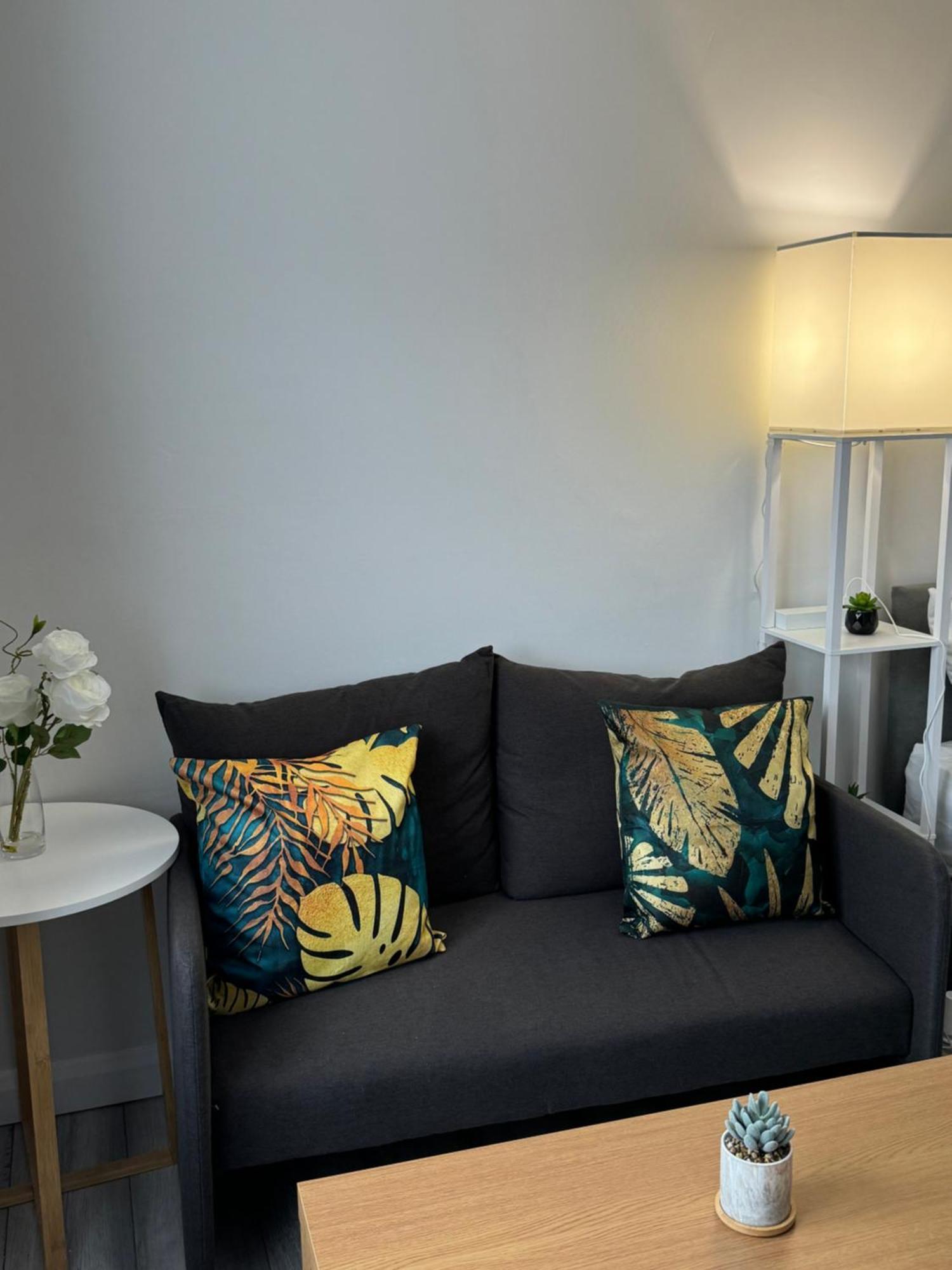 Posh Executive Studio London Thamesmead  Εξωτερικό φωτογραφία