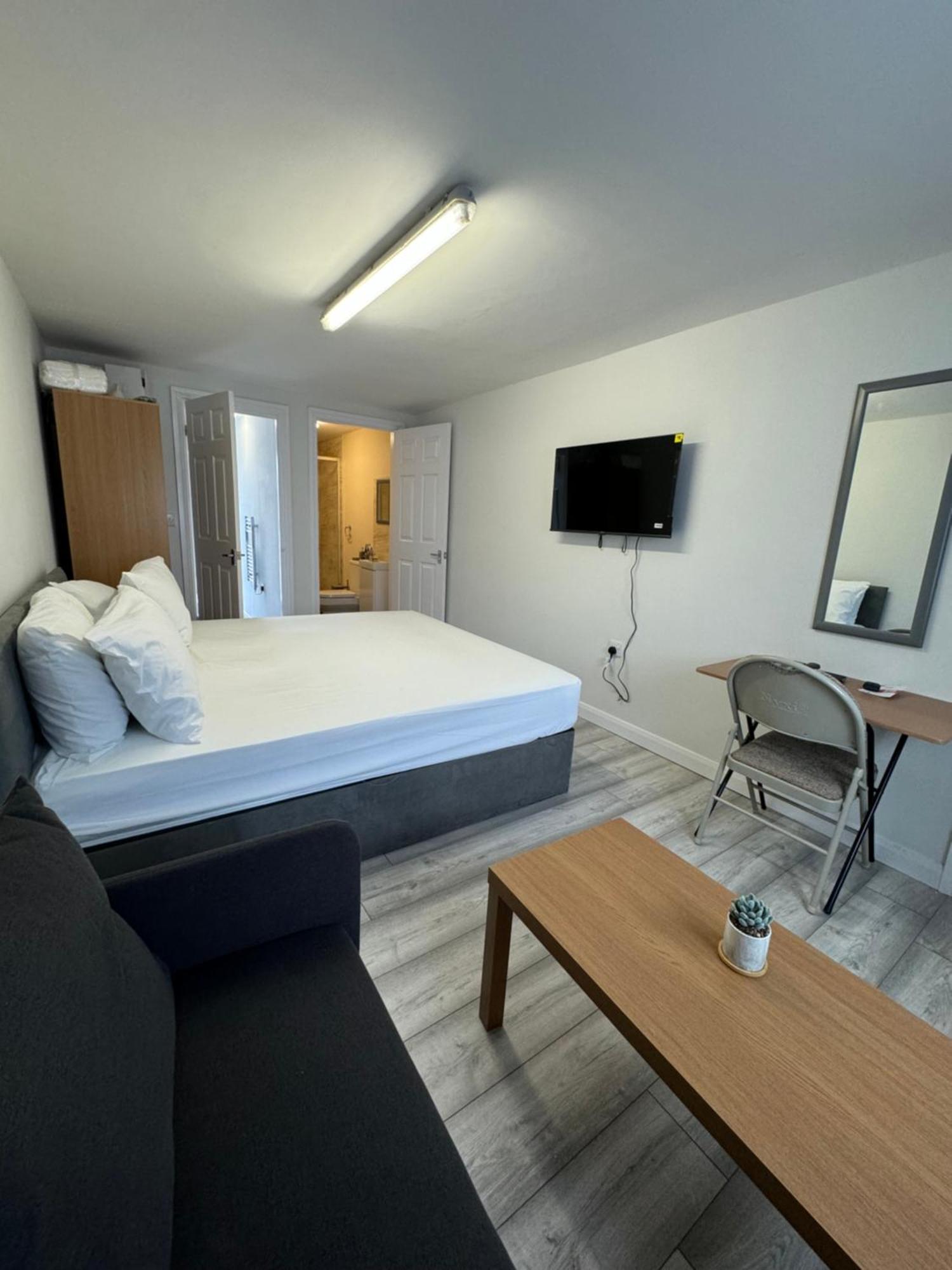 Posh Executive Studio London Thamesmead  Εξωτερικό φωτογραφία