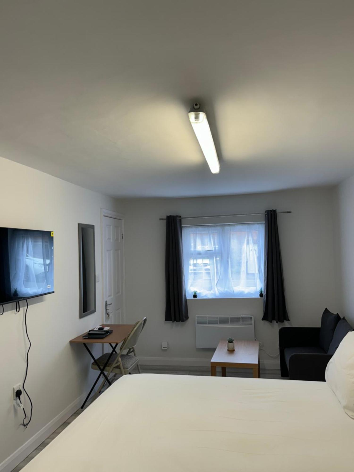 Posh Executive Studio London Thamesmead  Εξωτερικό φωτογραφία
